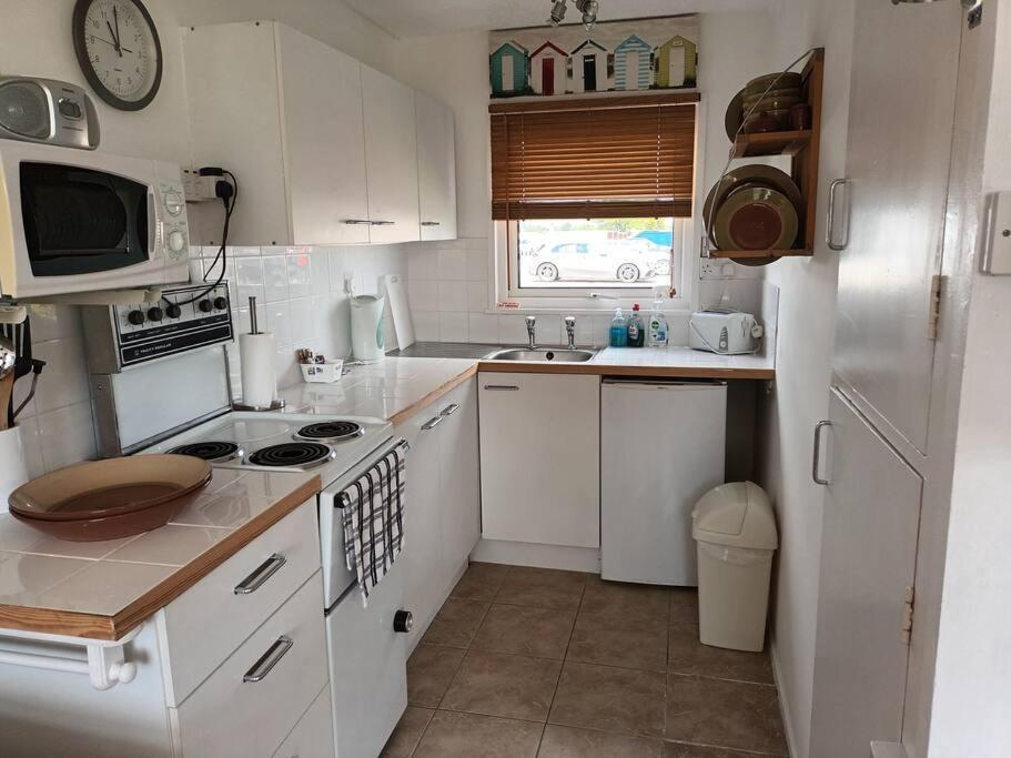 Homely 2 Bed On Popular Sunbeach Holiday Village- 5Min Walk To Beach, Near Great Yarmouth & Norfolk Broads Scratby Eksteriør billede