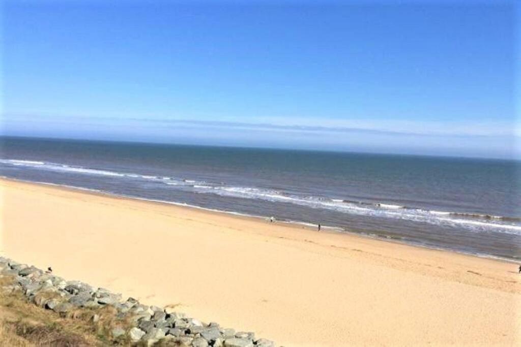Homely 2 Bed On Popular Sunbeach Holiday Village- 5Min Walk To Beach, Near Great Yarmouth & Norfolk Broads Scratby Eksteriør billede